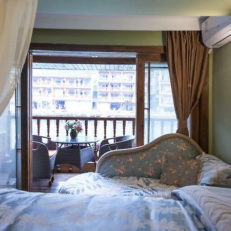 Flower Time Inn Fenghuang Zewnętrze zdjęcie