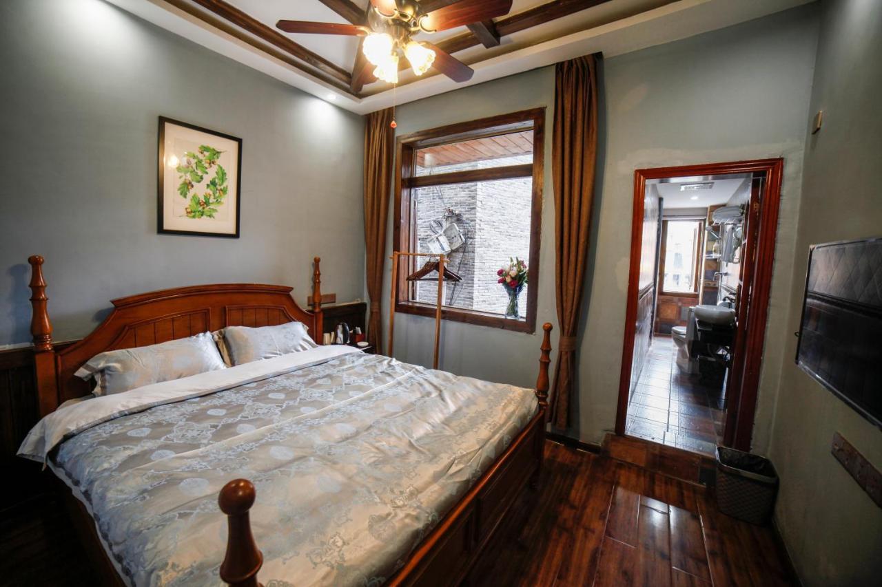 Flower Time Inn Fenghuang Zewnętrze zdjęcie