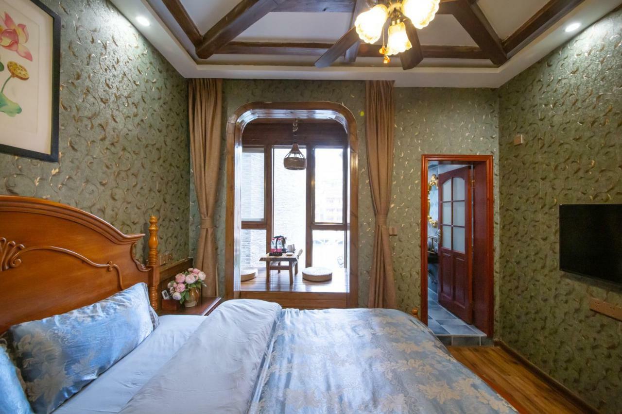Flower Time Inn Fenghuang Zewnętrze zdjęcie