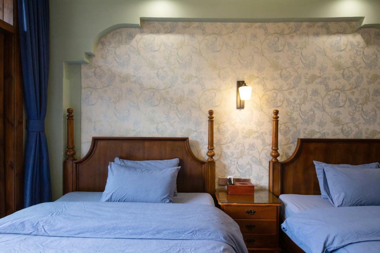 Flower Time Inn Fenghuang Zewnętrze zdjęcie